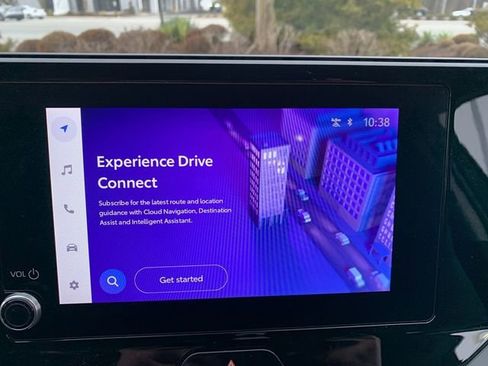 Used 2023 Toyota Venza LE image 23