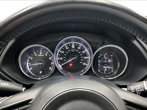 Used 2017 MAZDA CX-5 Touring w/ Preferred Equipment Package FWD image 24