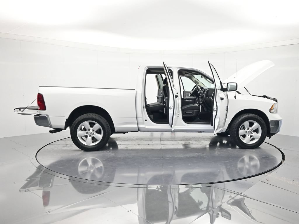 Used 2024 RAM 1500 Classic SLT AWD/4WD image 47