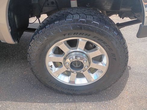 Used 1999 Ford F250 Lariat AWD/4WD image 13