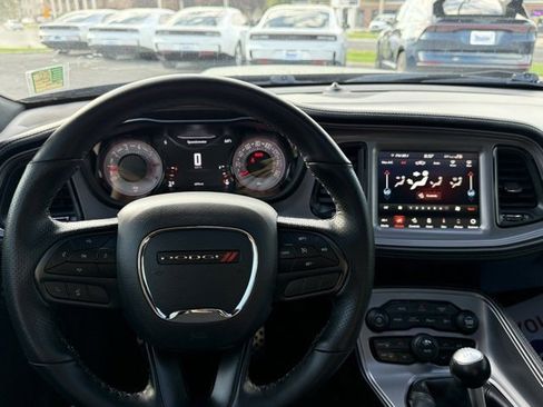 Used 2023 Dodge Challenger R/T w/ T/A Package image 25