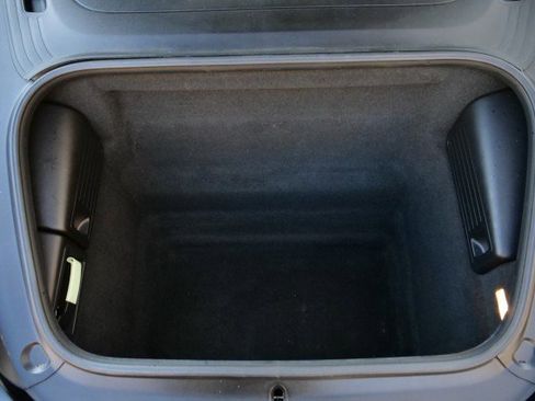 Used 2018 Porsche 718 Boxster S image 38