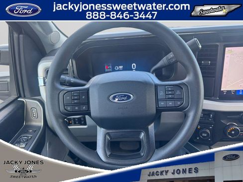 New 2026 Ford F250 XLT w/ XLT Premium Package AWD/4WD image 12