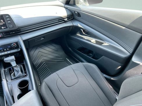 New 2026 Hyundai Elantra Sport FWD image 19