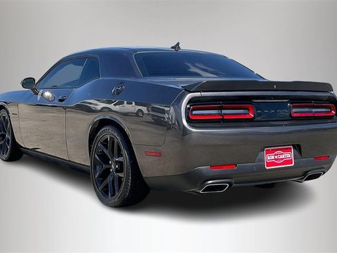 Used 2022 Dodge Challenger R/T w/ Plus Package image 4