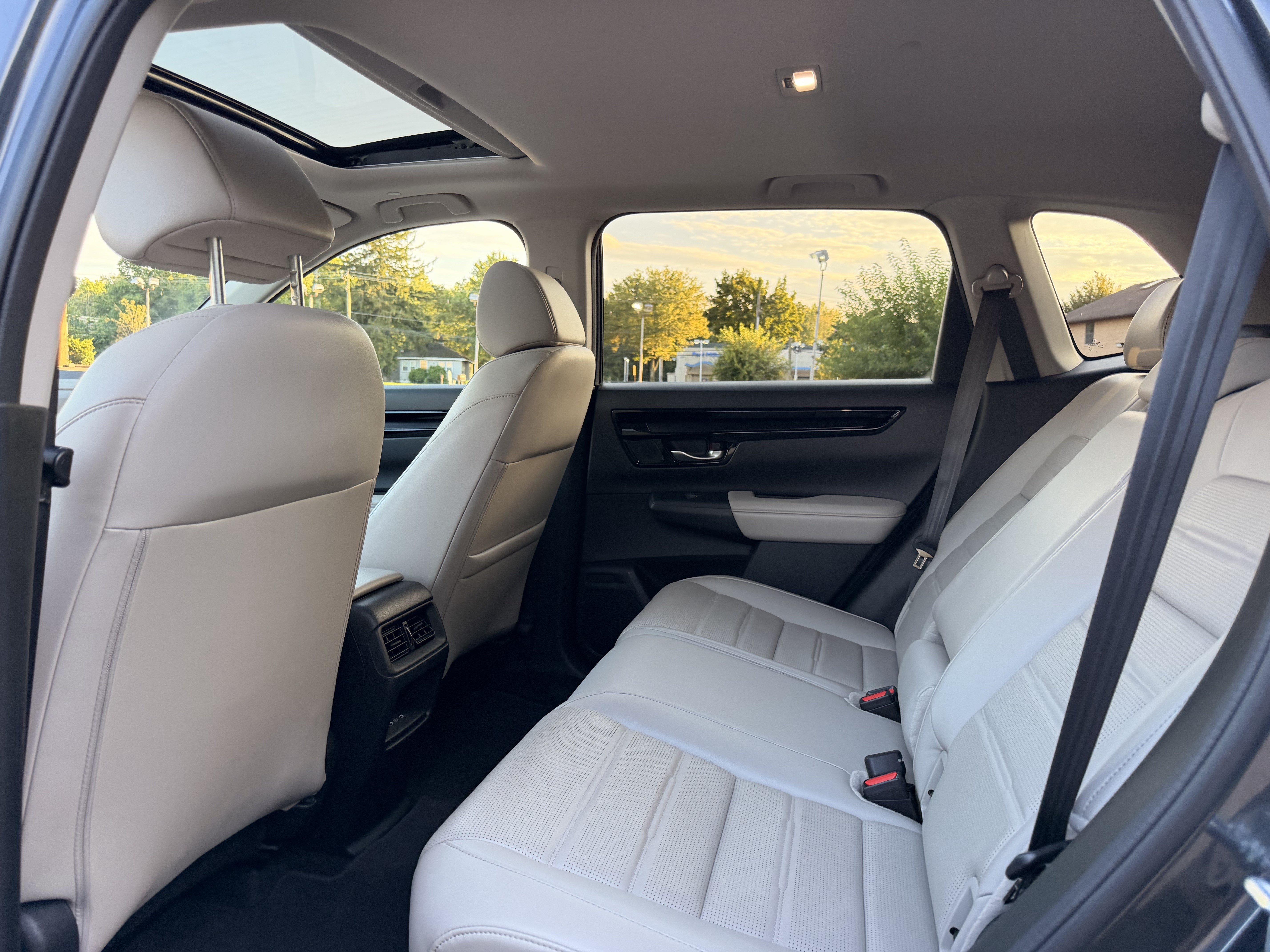 Used 2024 Honda CR-V EX-L image 29