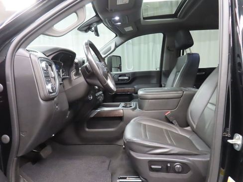Used 2021 GMC Sierra 2500 Denali w/ Denali Ultimate Package image 12