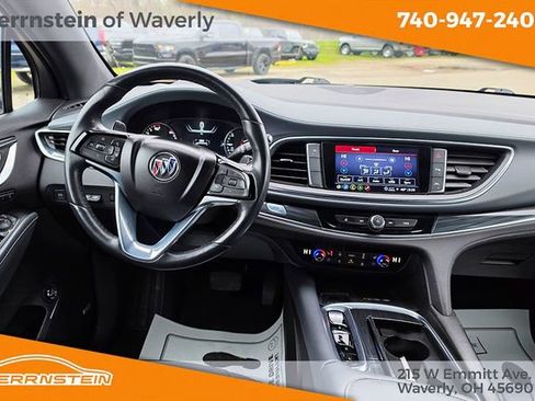 Used 2024 Buick Enclave Premium image 6
