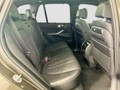 Used 2025 BMW X5 M60i AWD/4WD image 21