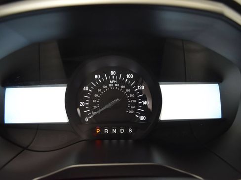 Used 2024 Ford Edge Titanium AWD/4WD image 10