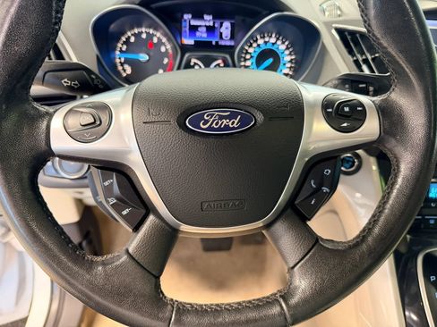 Used 2013 Ford Escape SEL AWD/4WD image 9