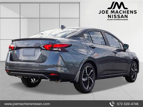 New 2025 Nissan Versa SR w/ Trunk Package image 4