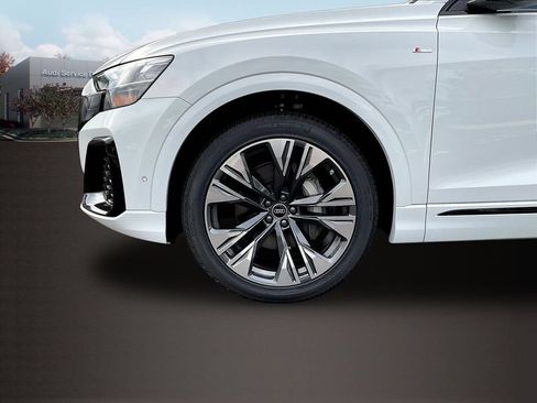 New 2026 Audi Q8 Premium Plus AWD/4WD image 13