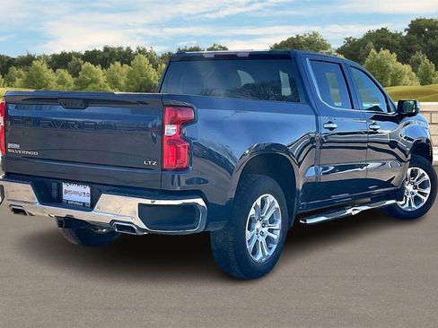 Used 2022 Chevrolet Silverado 1500 LTZ image 12