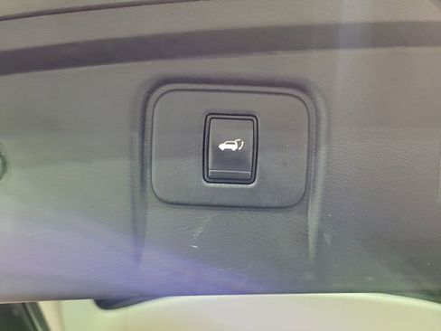 Used 2020 Nissan Murano SL image 54