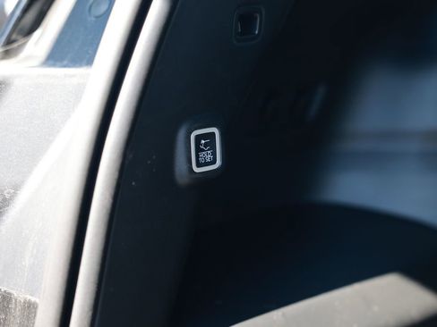 New 2026 Jeep Cherokee Limited AWD/4WD image 33