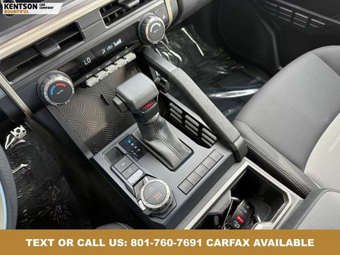 Used 2025 Toyota Tacoma 4x4 Double Cab image 25