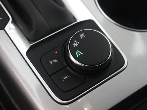 Used 2024 Chevrolet Blazer LT w/ Convenience Package FWD image 28