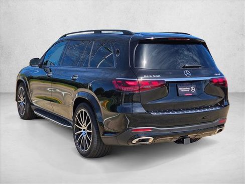 New 2026 Mercedes-Benz GLS 580 4MATIC image 7