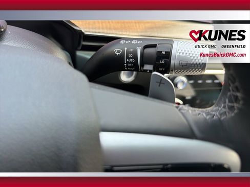 Used 2025 Genesis GV80 2.5T Prestige image 22