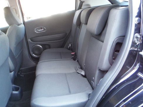 Used 2019 Honda HR-V EX image 30