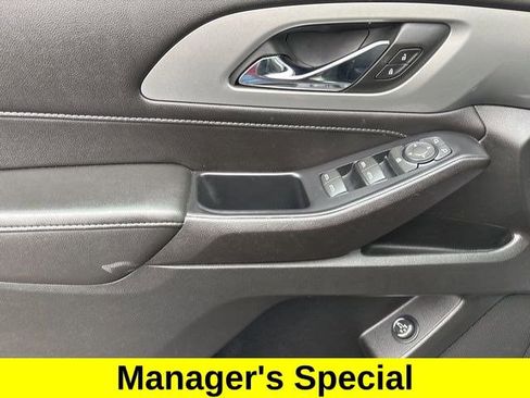 Used 2022 Chevrolet Traverse LT w/ LPO, Floor Liner Package image 13