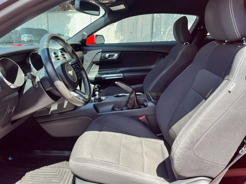 Used 2015 Ford Mustang Coupe w/ Equipment Group 051A RWD image 18