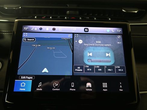 Used 2025 Jeep Grand Cherokee L Limited w/ Black Appearance Package image 28