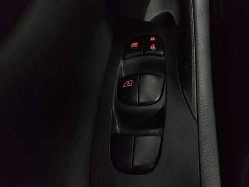 Used 2017 Nissan Altima 2.5 SV image 27