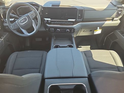 New 2026 GMC Sierra 3500 SLE AWD/4WD image 9