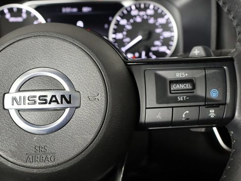 Used 2021 Nissan Rogue SL AWD/4WD image 10