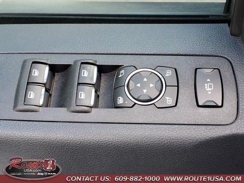 Used 2022 Ford F250 Lariat w/ Lariat Ultimate Package AWD/4WD image 27