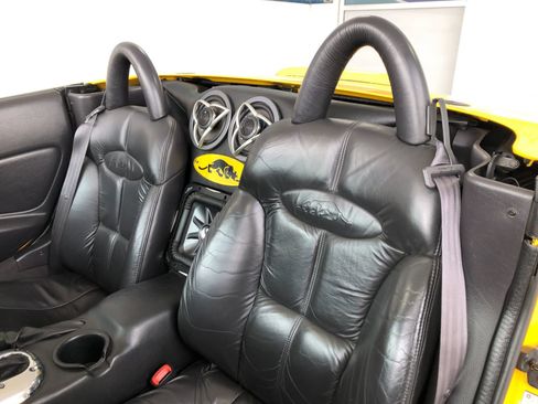 Used 2000 Plymouth Prowler RWD image 13
