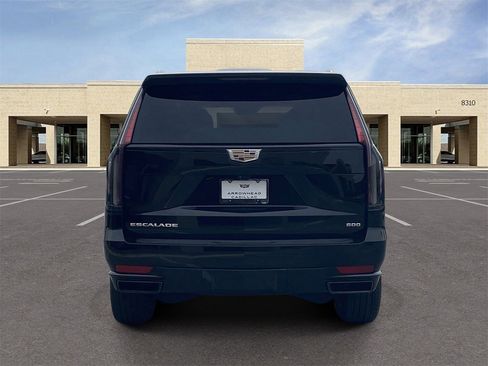 Used 2021 Cadillac Escalade Sport Platinum image 6