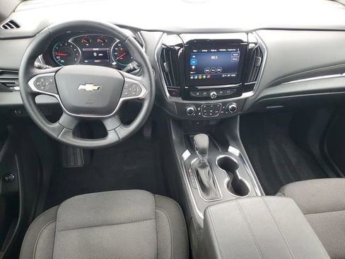 Certified 2023 Chevrolet Traverse LT image 12