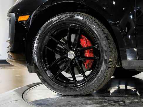 Used 2022 Porsche Macan S AWD/4WD image 67