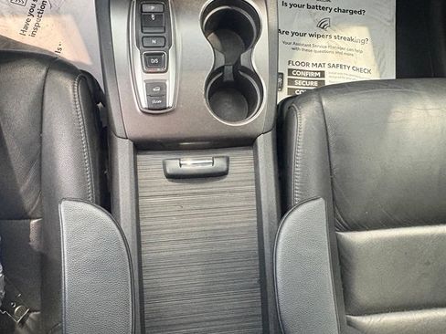 Used 2022 Honda Pilot Special Edition image 14
