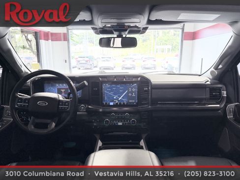 Used 2024 Ford F250 Lariat w/ Tremor Off-Road Package AWD/4WD image 19