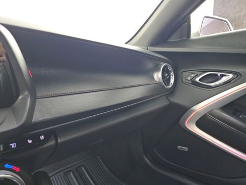 Used 2017 Chevrolet Camaro SS image 35