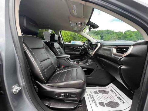 Used 2020 GMC Acadia Denali image 14