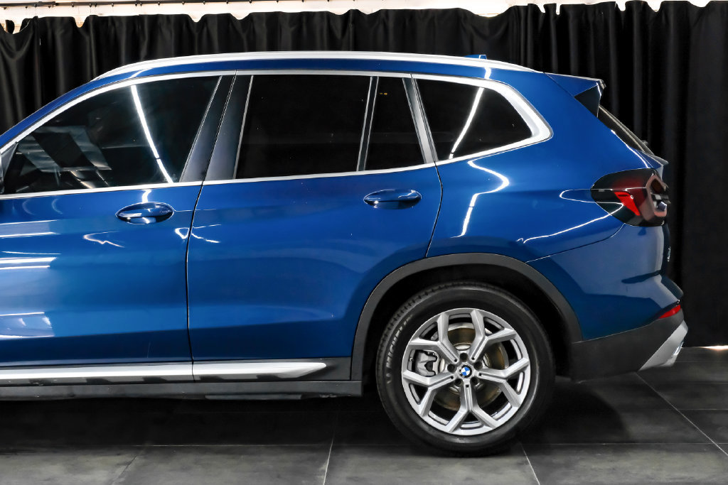 Used 2023 BMW X3 xDrive30i w/ Convenience Package AWD/4WD image 14