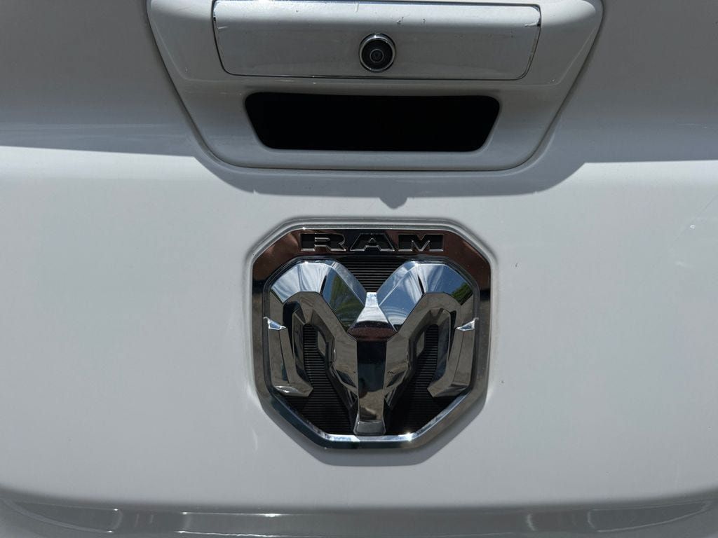 Used 2021 RAM 1500 Laramie AWD/4WD image 17