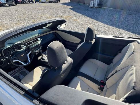 Used 2015 Chevrolet Camaro LT image 17