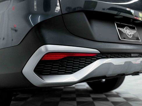 Used 2025 Kia Sportage EX w/ Premium Package image 25