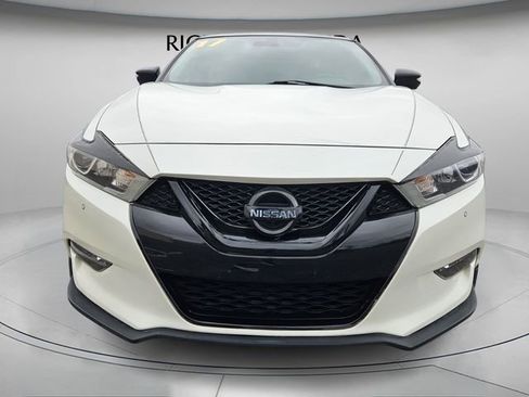 Used 2017 Nissan Maxima Platinum w/ Medallion Package image 3