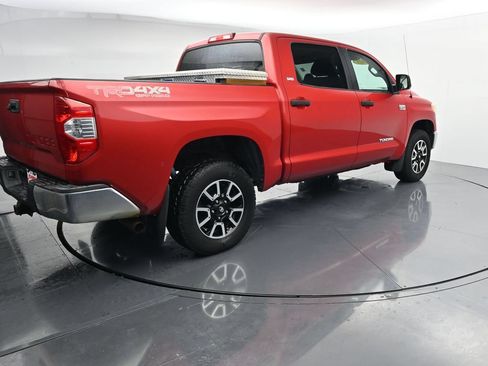 Used 2015 Toyota Tundra SR5 w/ TRD Off Road Package AWD/4WD image 8