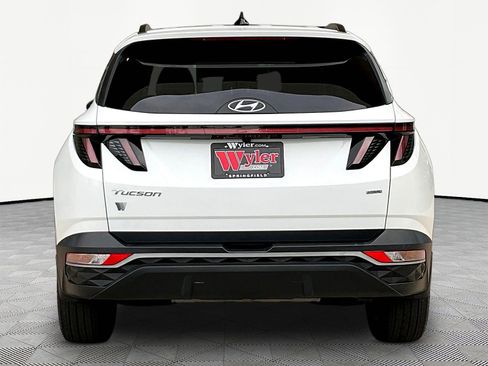 Used 2023 Hyundai Tucson SEL w/ Convenience Package AWD/4WD image 5