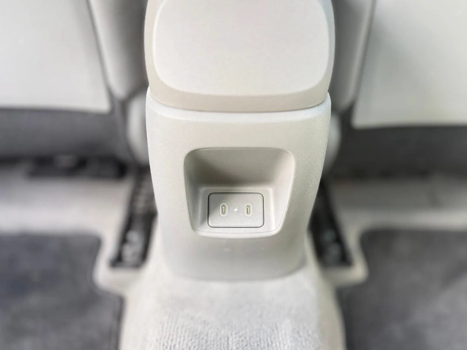 Used 2024 Hyundai Elantra SEL FWD image 33