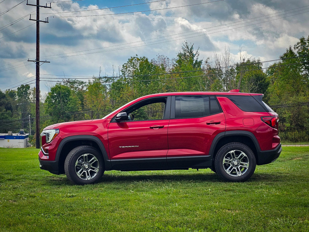 New 2027 GMC Terrain Elevation AWD/4WD image 6