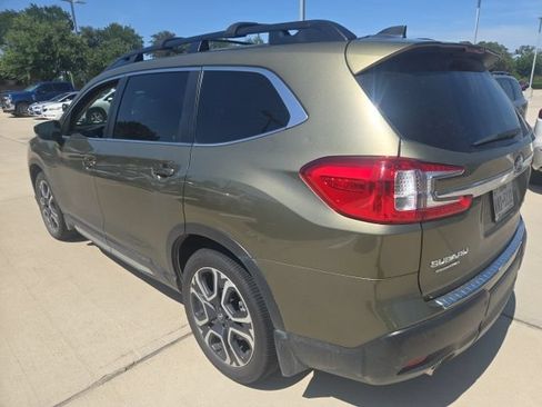 Used 2025 Subaru Ascent Limited AWD/4WD image 4